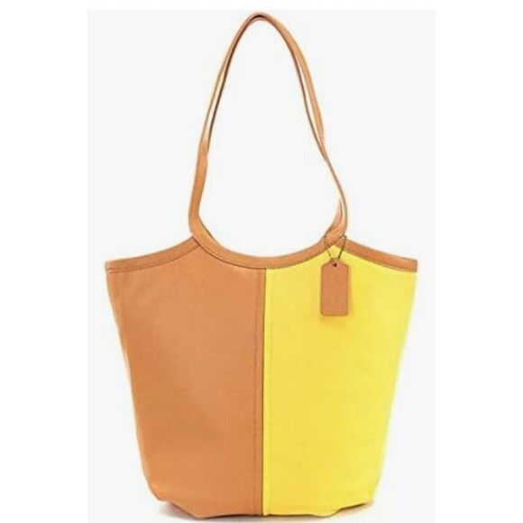 NWT  COACH C2594 Bea Tote Colorblock Soft Leather Natural Yellow Multi - Picture 1 of 4